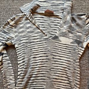 Missoni Milano collared long sleeve collared lightweight sweater